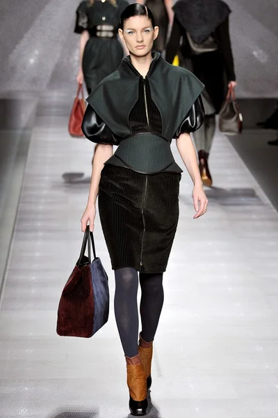 Look 6